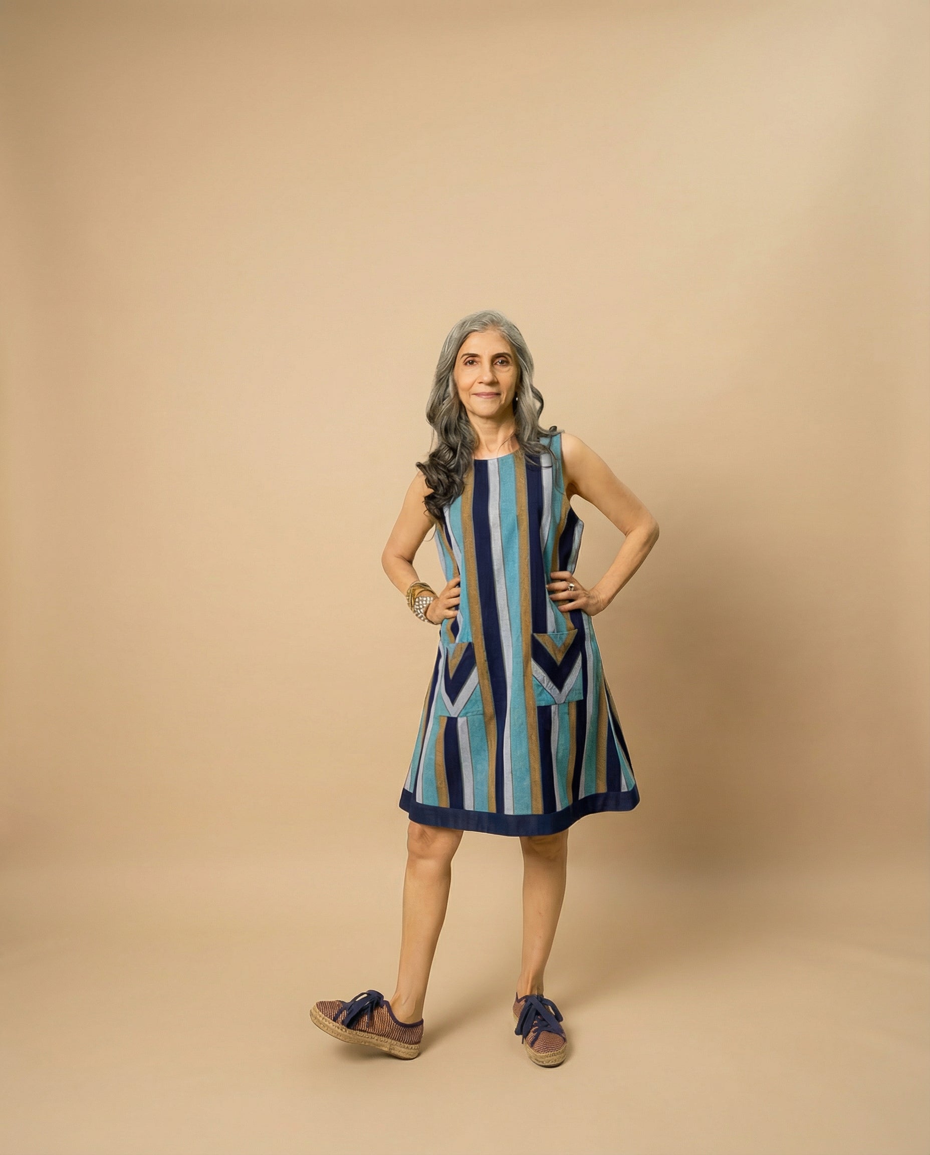 Back Twist Stripes Dress