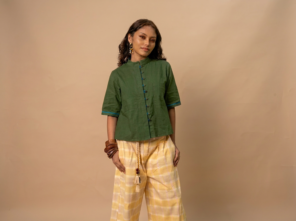 Front Accent Loop Top